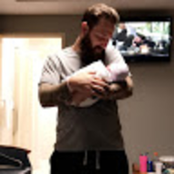 Meet your Posher, Justin - Picture 1 of 1